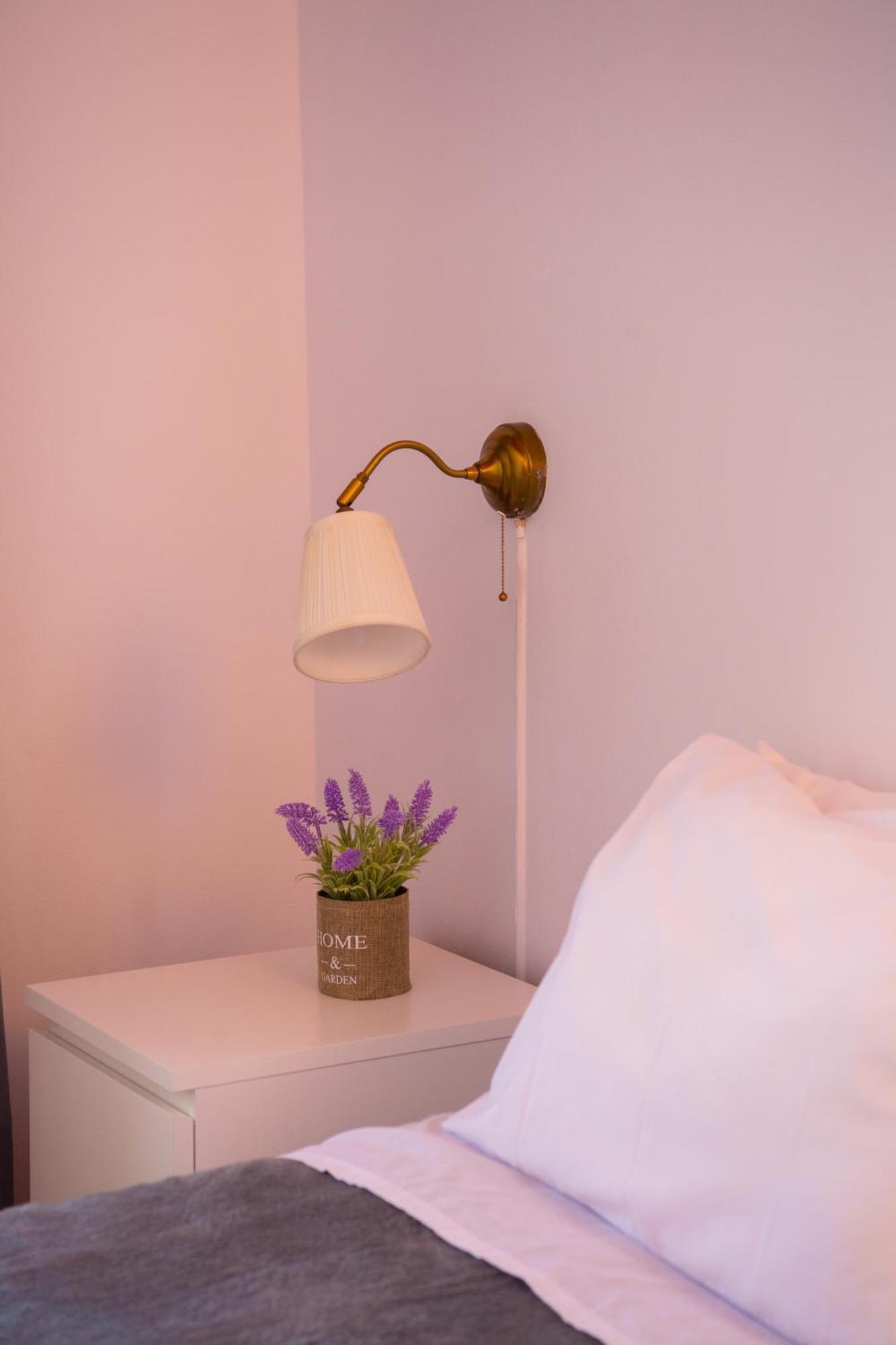 Path Beachfront Apartment Lachi