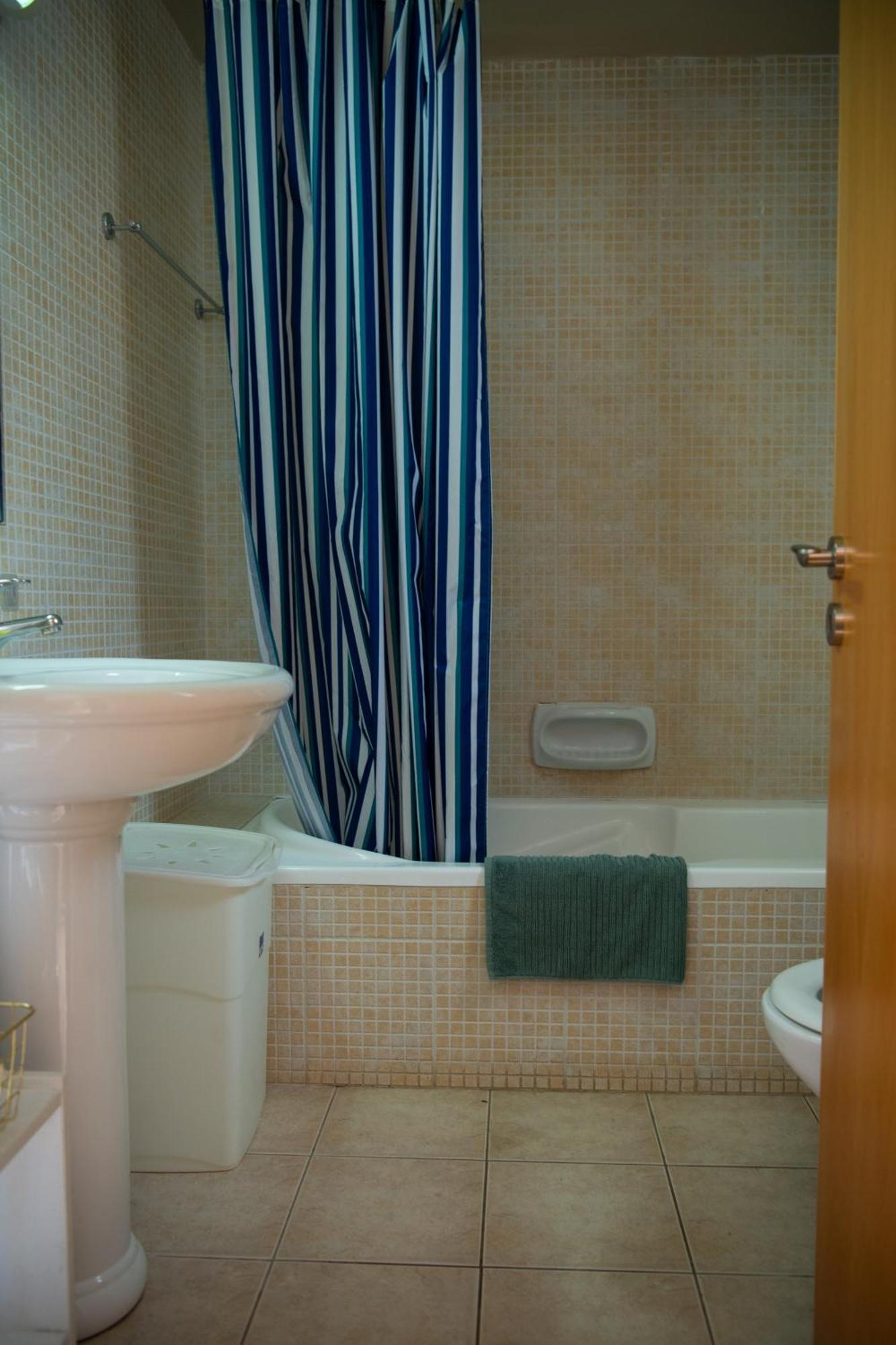 Path Beachfront Apartment Lachi