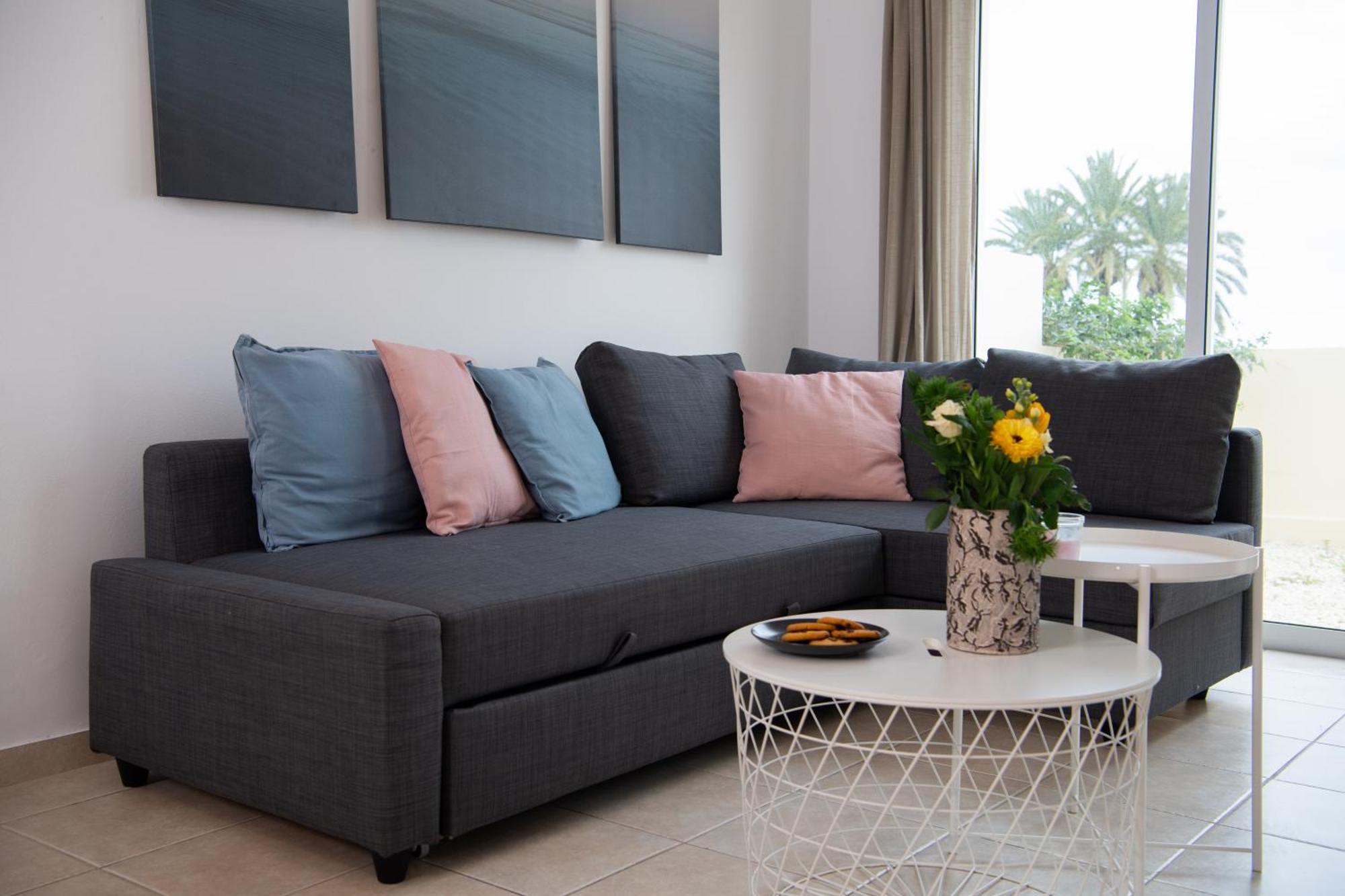 Path Beachfront Apartment Lachi