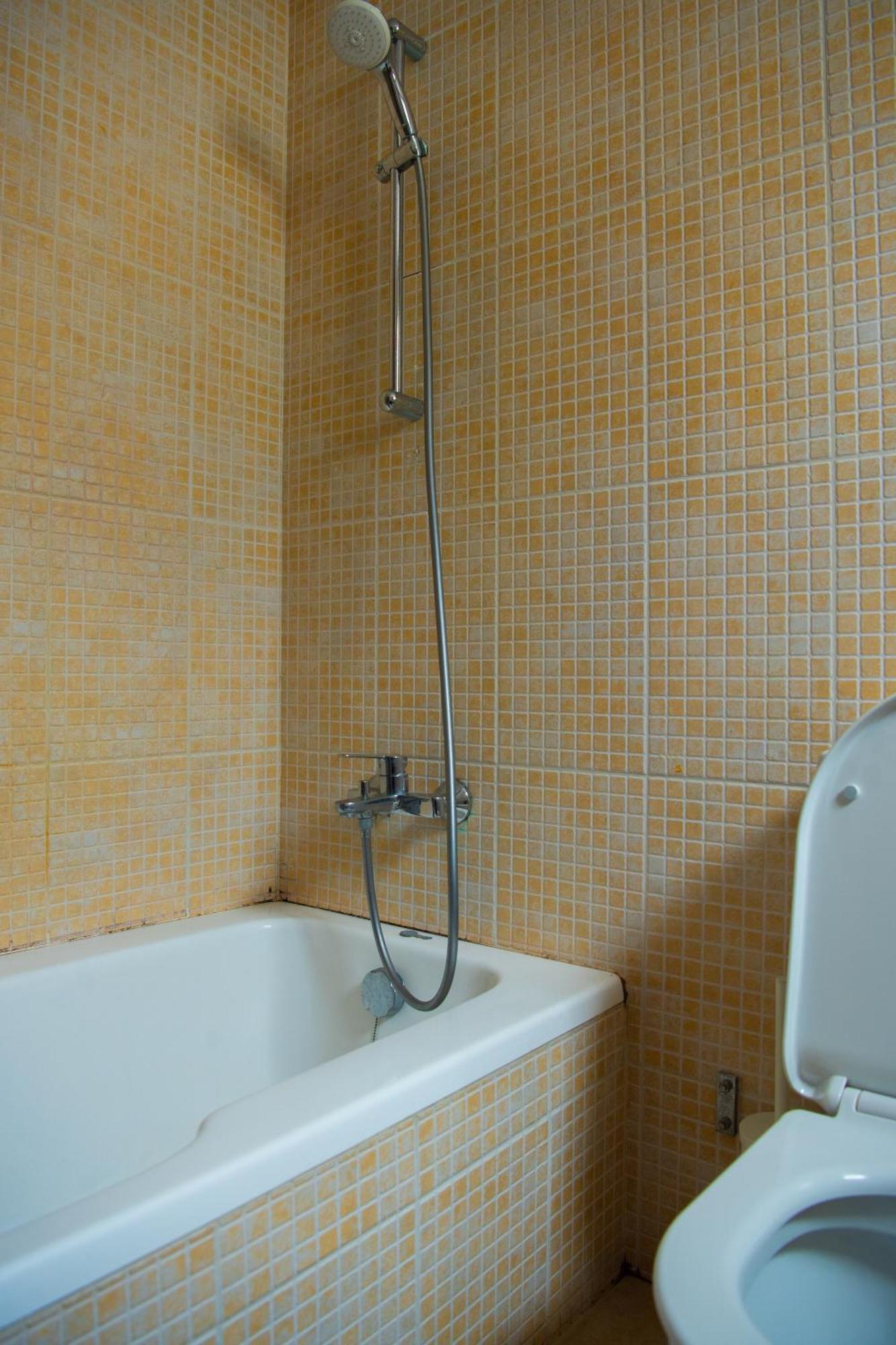 Path Beachfront Apartment Lachi